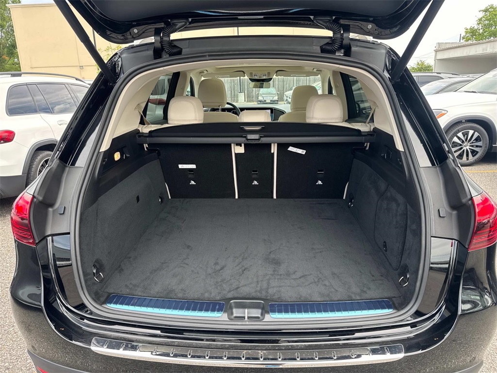 2025 Mercedes Benz GLE 450e 4MATIC photo 2