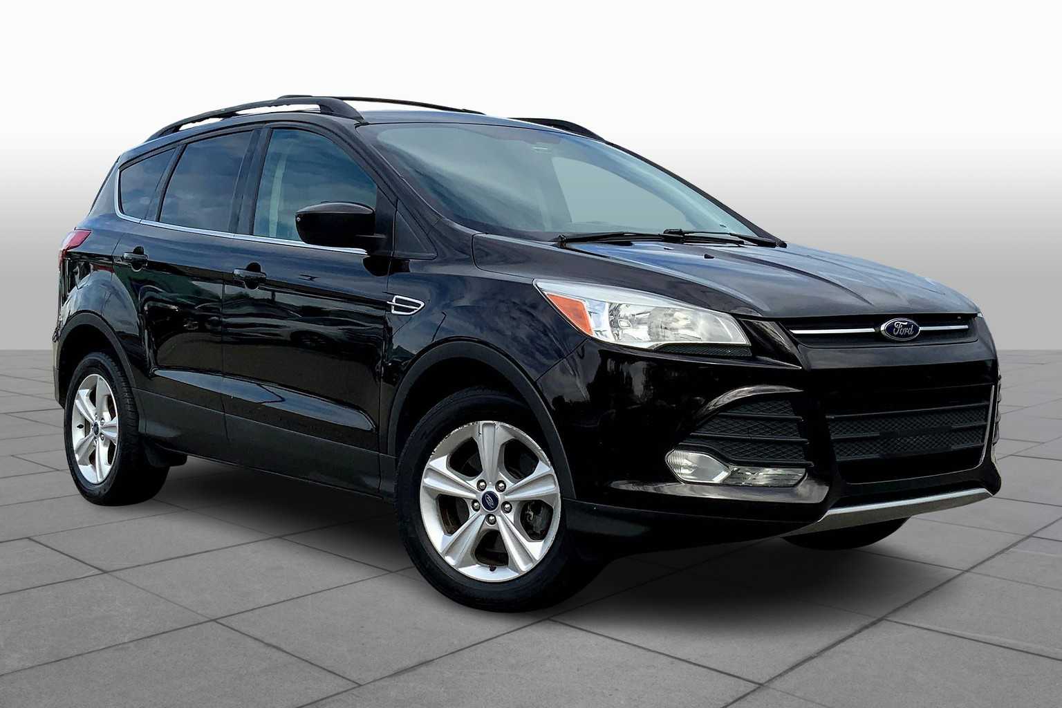 2013 Ford Escape SE photo 2
