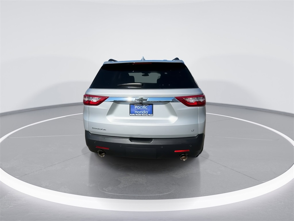 2020 Chevrolet Traverse photo 11