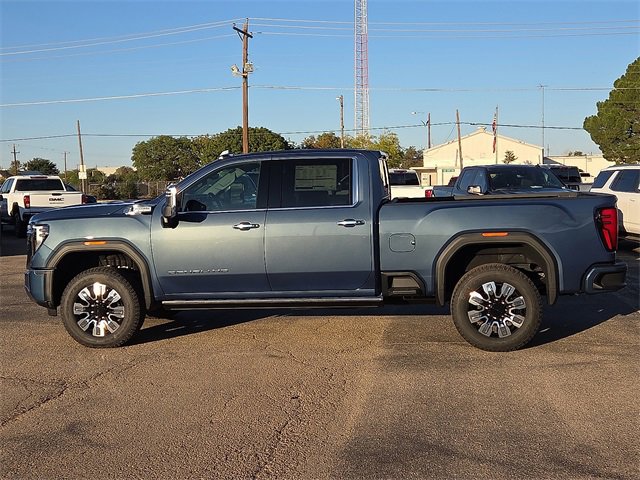 2026 Gmc Sierra HD Denali photo 2