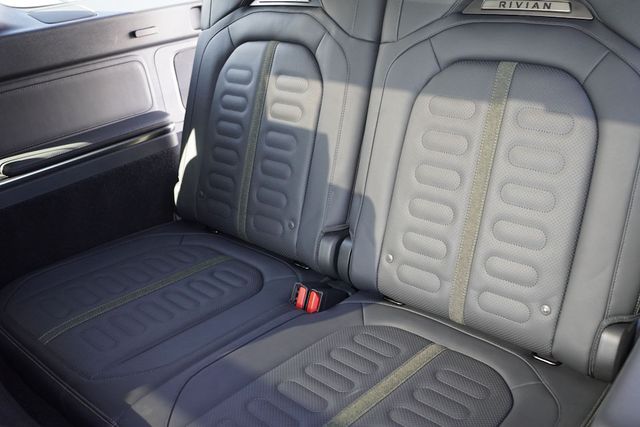 2023 Rivian R1S Adventure photo 20