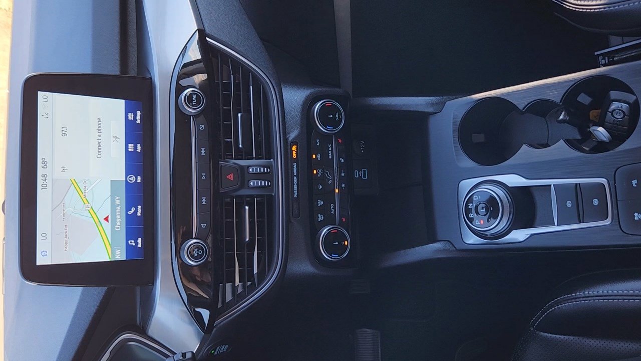2022 Ford Escape Titanium Hybrid photo 15