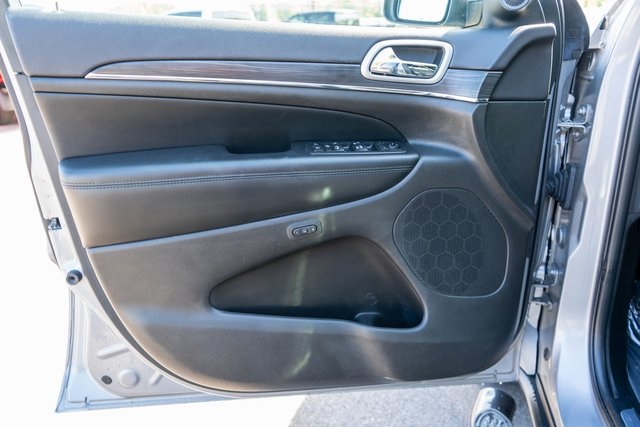 2019 Jeep Grand Cherokee Limited photo 12