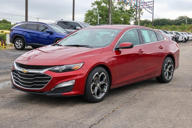 2024 Chevrolet Malibu 1LT photo 4