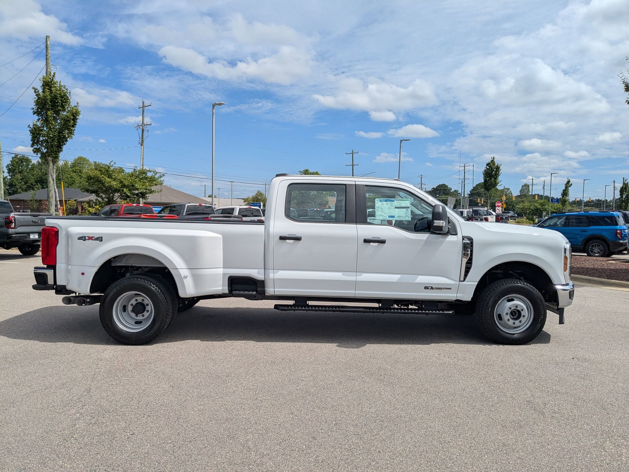 2025 Ford F-350 XL photo 6