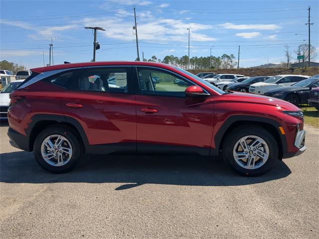 2025 Hyundai Tucson SE photo 4