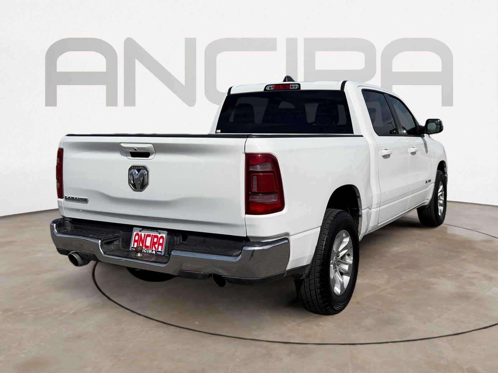 2024 Ram 1500 Laramie photo 9
