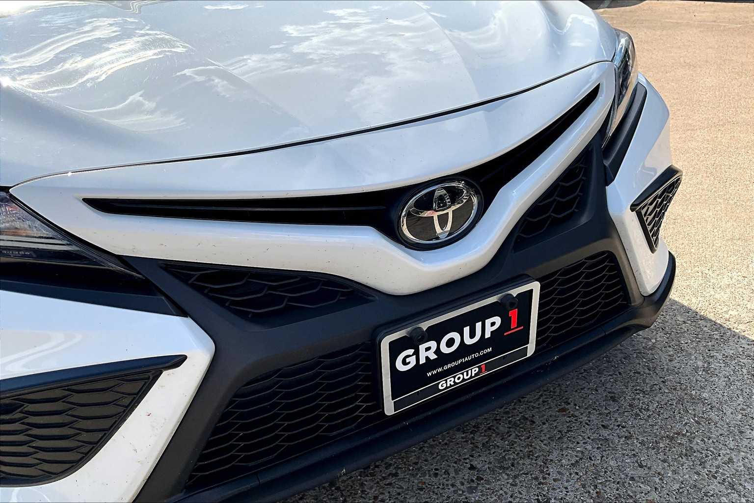 2023 Toyota Camry SE photo 28