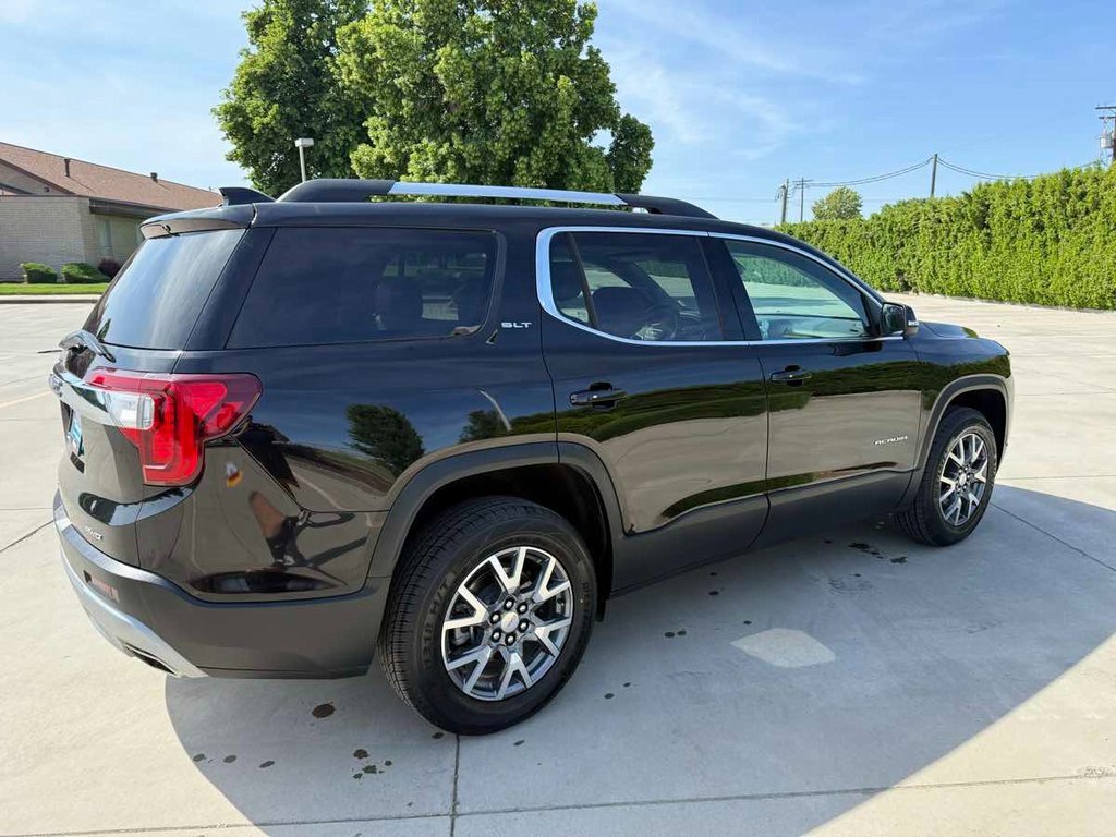 2023 GMC ACADIA - Image 2