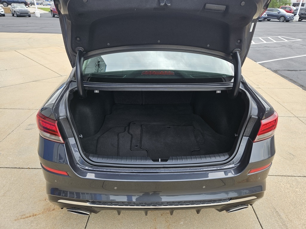 2019 Kia Optima S photo 9