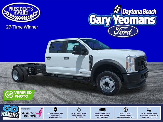 2026 Ford F-450 Super Duty Chassis Cab XL's photo