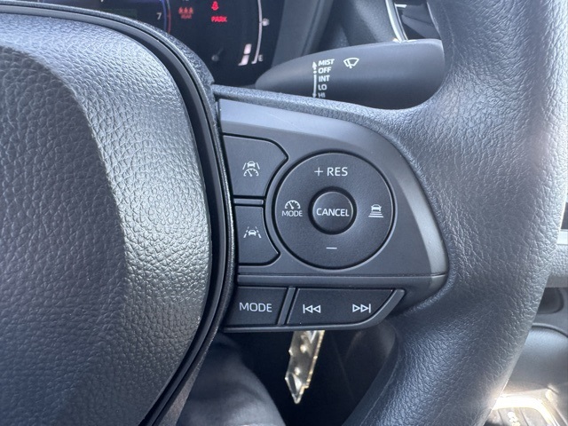 2026 Toyota Corolla LE photo 14