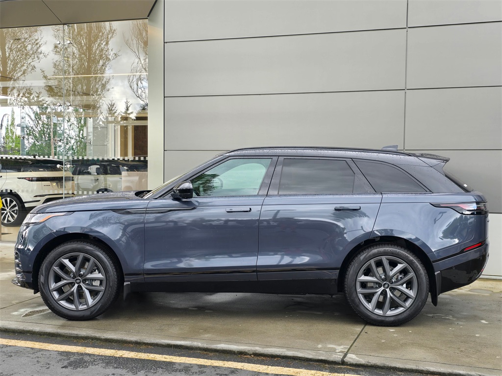 2026 Land Rover Range Rover Velar SE photo 3