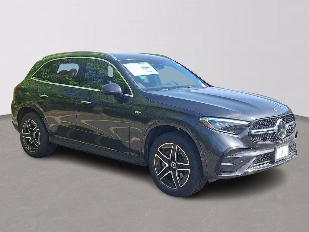 2025 Mercedes Benz GLC 350e 4MATIC photo 2