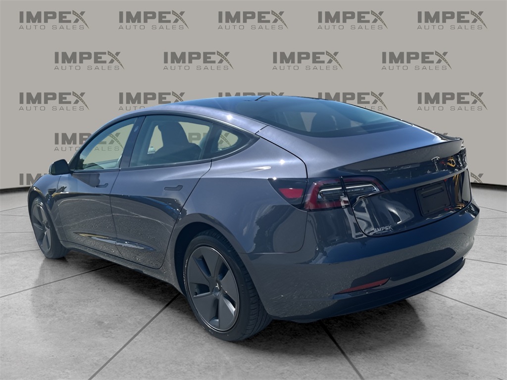2023 Tesla Model 3 photo 3