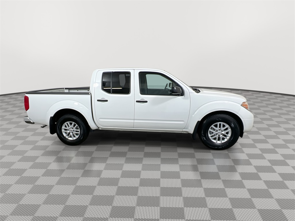2021 Nissan Frontier SV photo 9