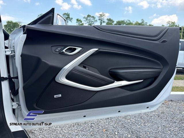 2018 Chevrolet Camaro 2SS photo 19