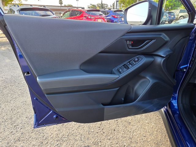2025 Subaru Crosstrek Premium photo 18