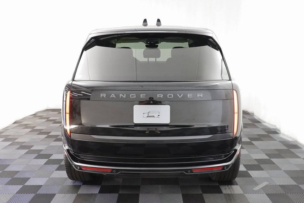 2025 Land Rover Range Rover SE photo 14