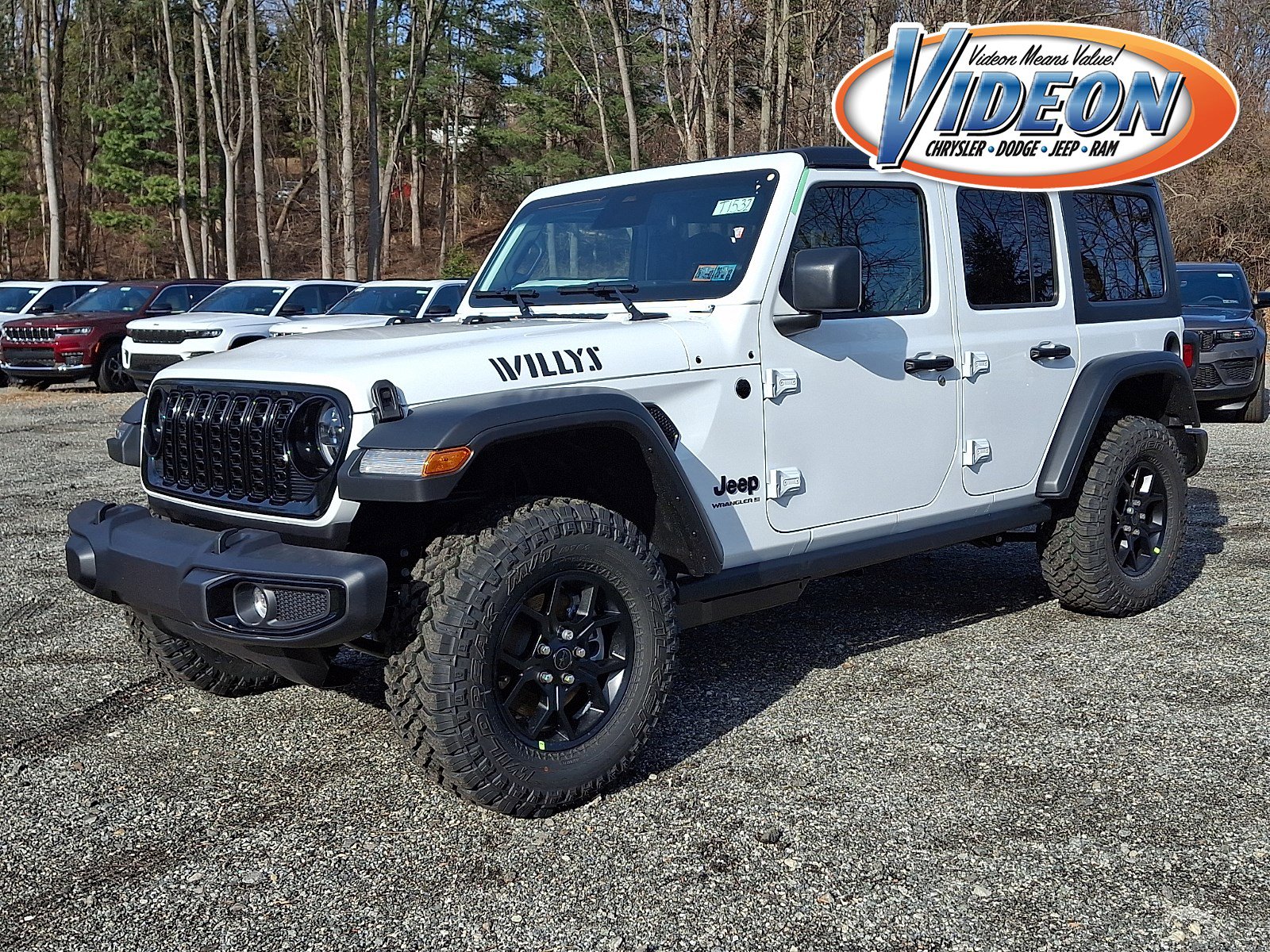 2026 Jeep Wrangler 4-Door Willys's photo