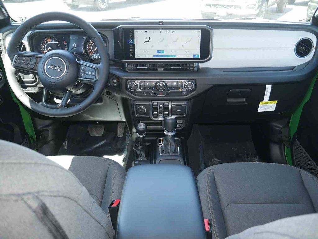 2025 Jeep Wrangler Sport S photo 4