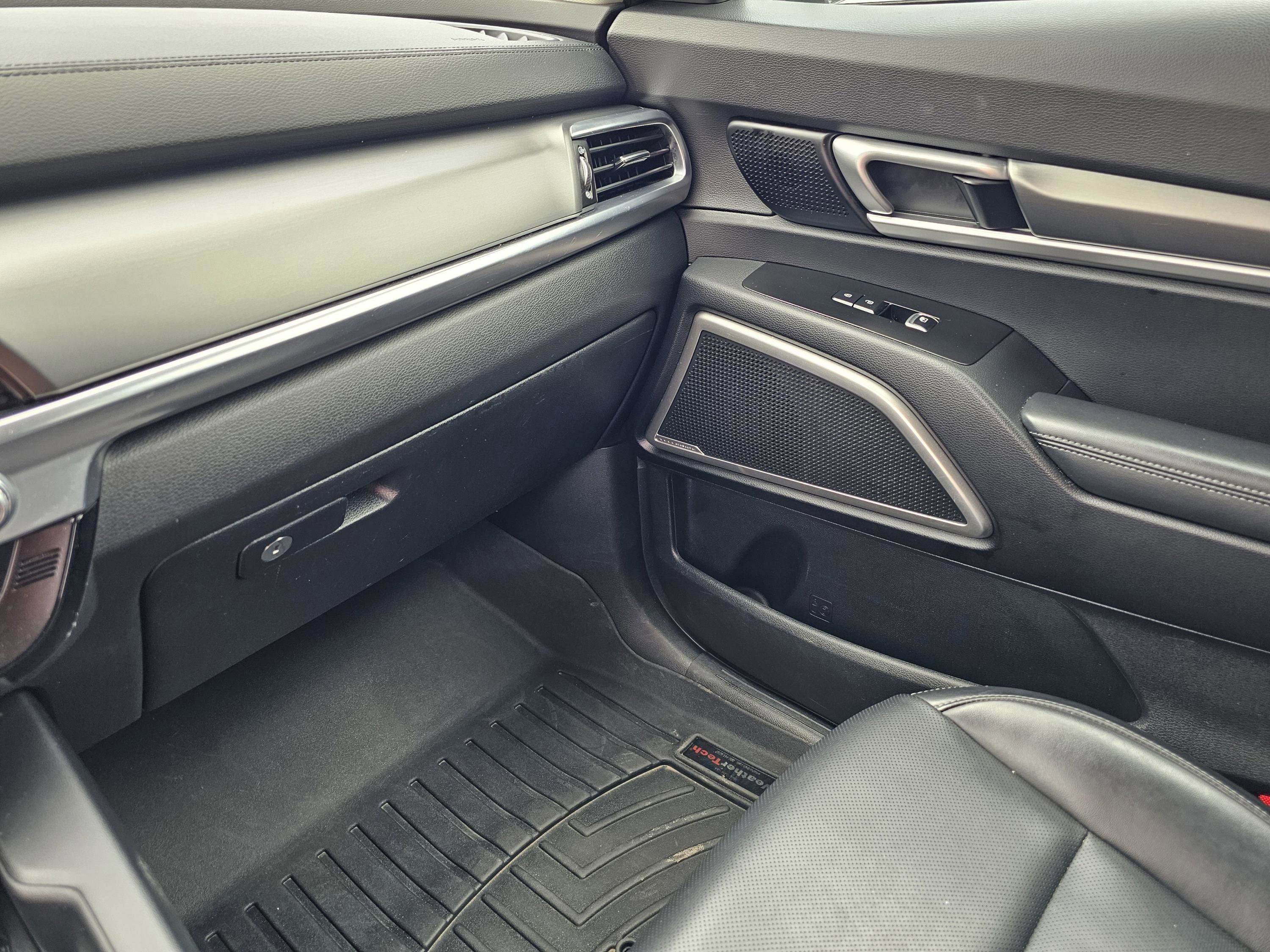 2022 Kia Telluride LX photo 23