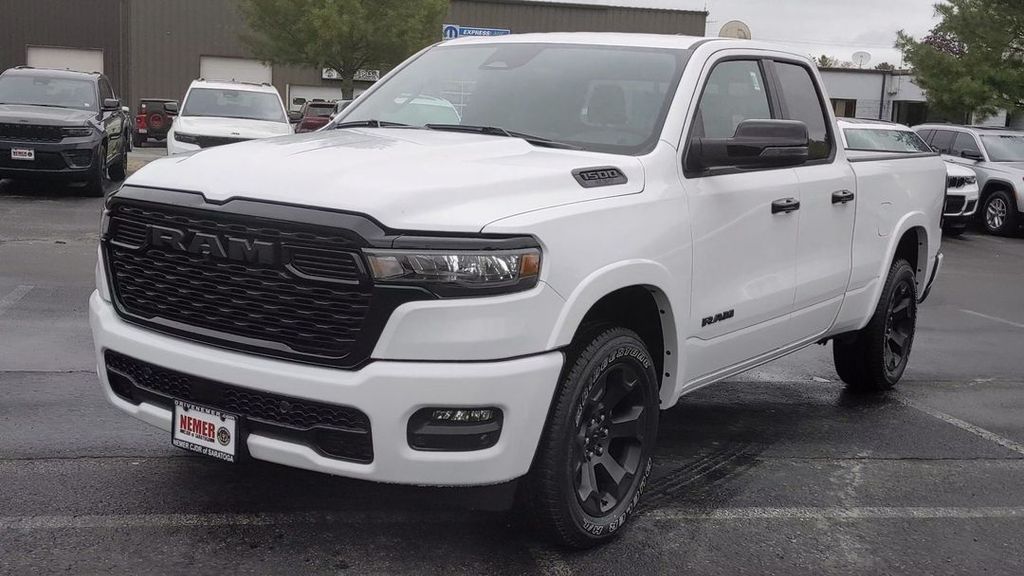 2025 Ram 1500 Big Horn photo 4