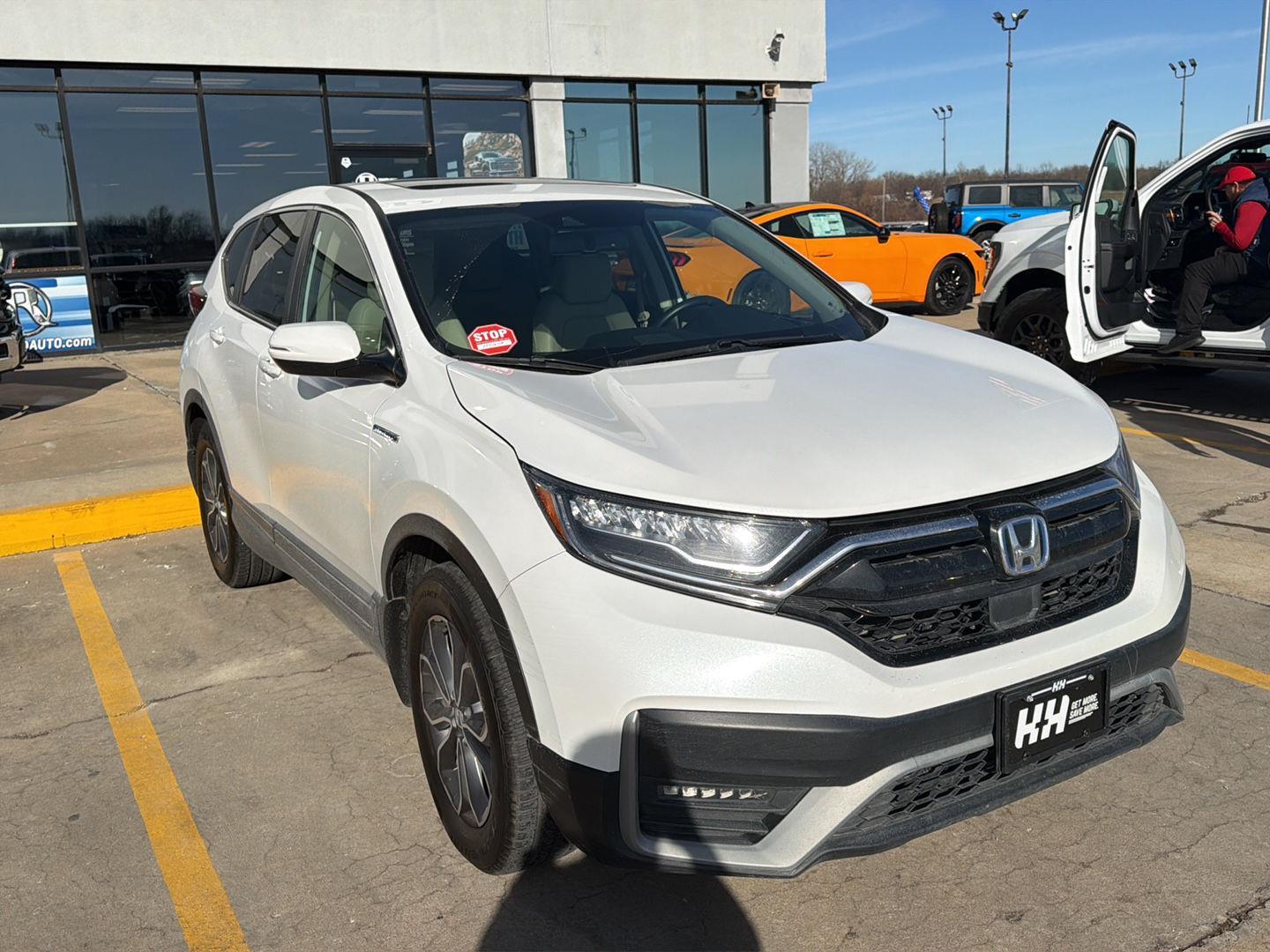 Used 2022 Honda CR-V EX-L with VIN 5J6RT6H86NL041034 for sale in Kansas City