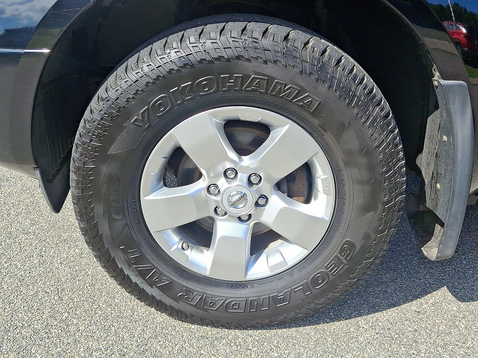 2012 Nissan Frontier SV photo 8