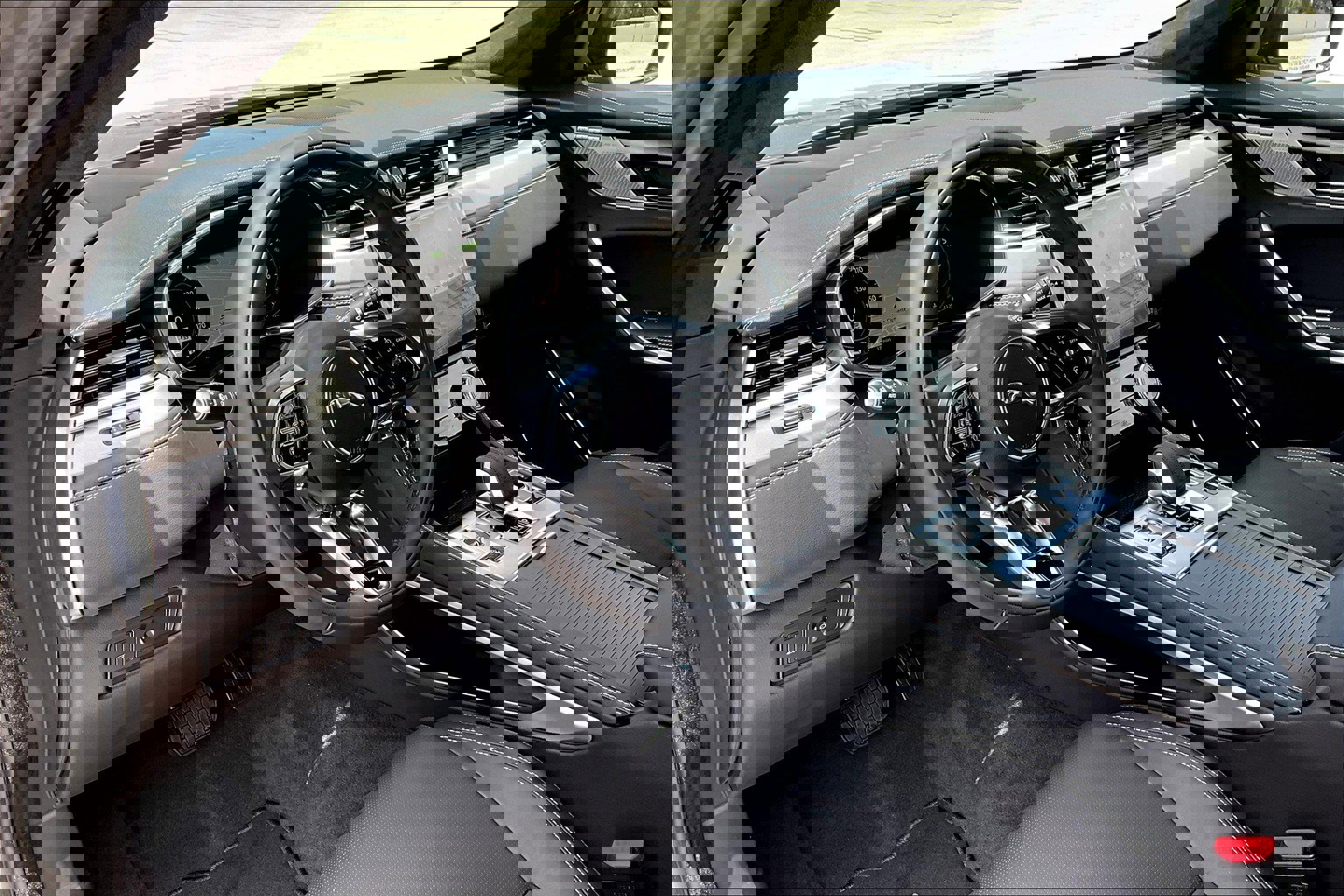 2026 Jaguar F-PACE P400 R-Dynamic S photo 4