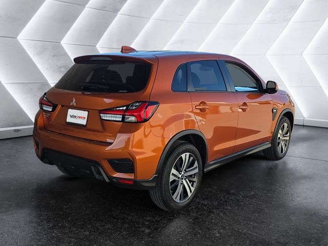 2025 Mitsubishi Outlander Sport S photo 2