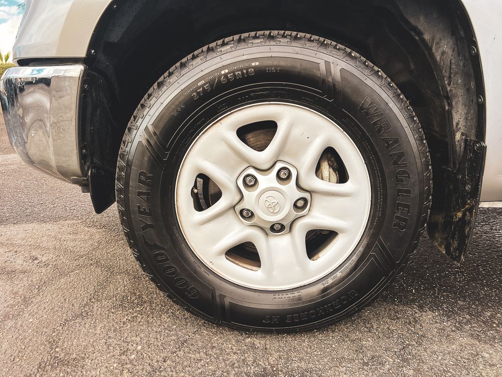 2020 Toyota Tundra SR5 Grade photo 5