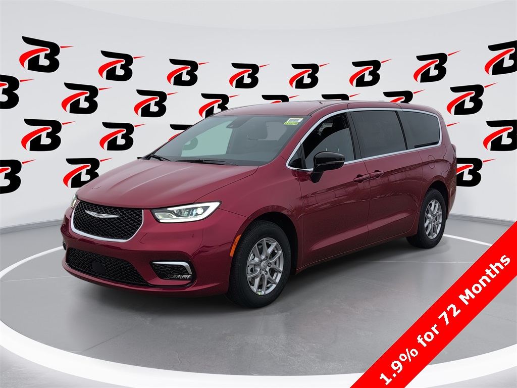 2026 Chrysler Pacifica Select's photo