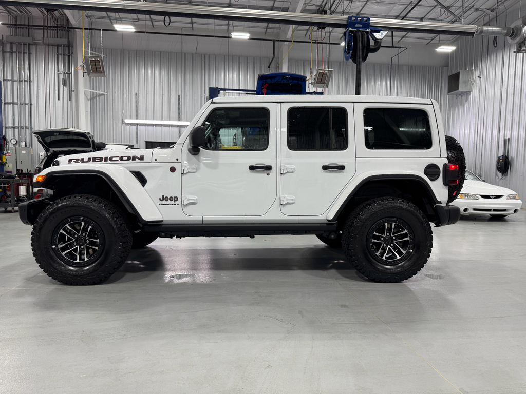 2025 Jeep Wrangler Rubicon X photo 2