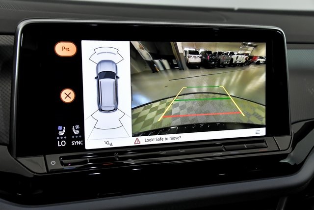 2025 Volkswagen Atlas Peak Edition SE photo 15