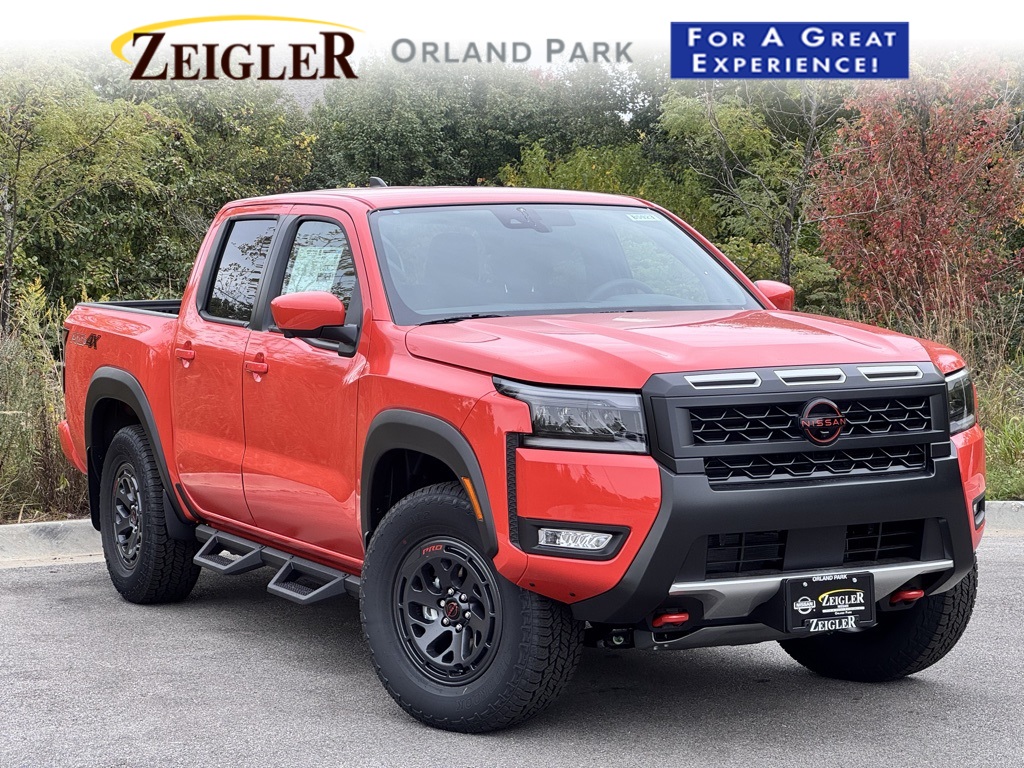 2026 Nissan Frontier PRO-4X's photo