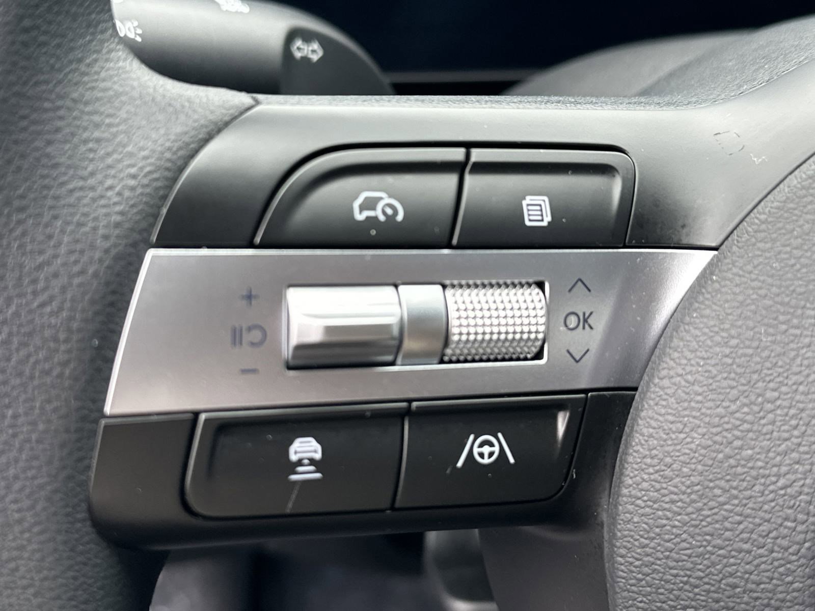2025 Hyundai Tucson SEL photo 20