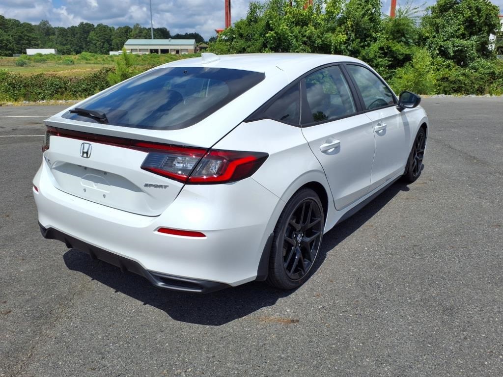 2025 Honda Civic Hatchback Sport photo 2