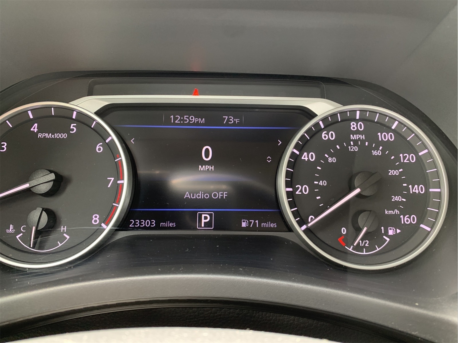 2024 Nissan Sentra SV photo 17