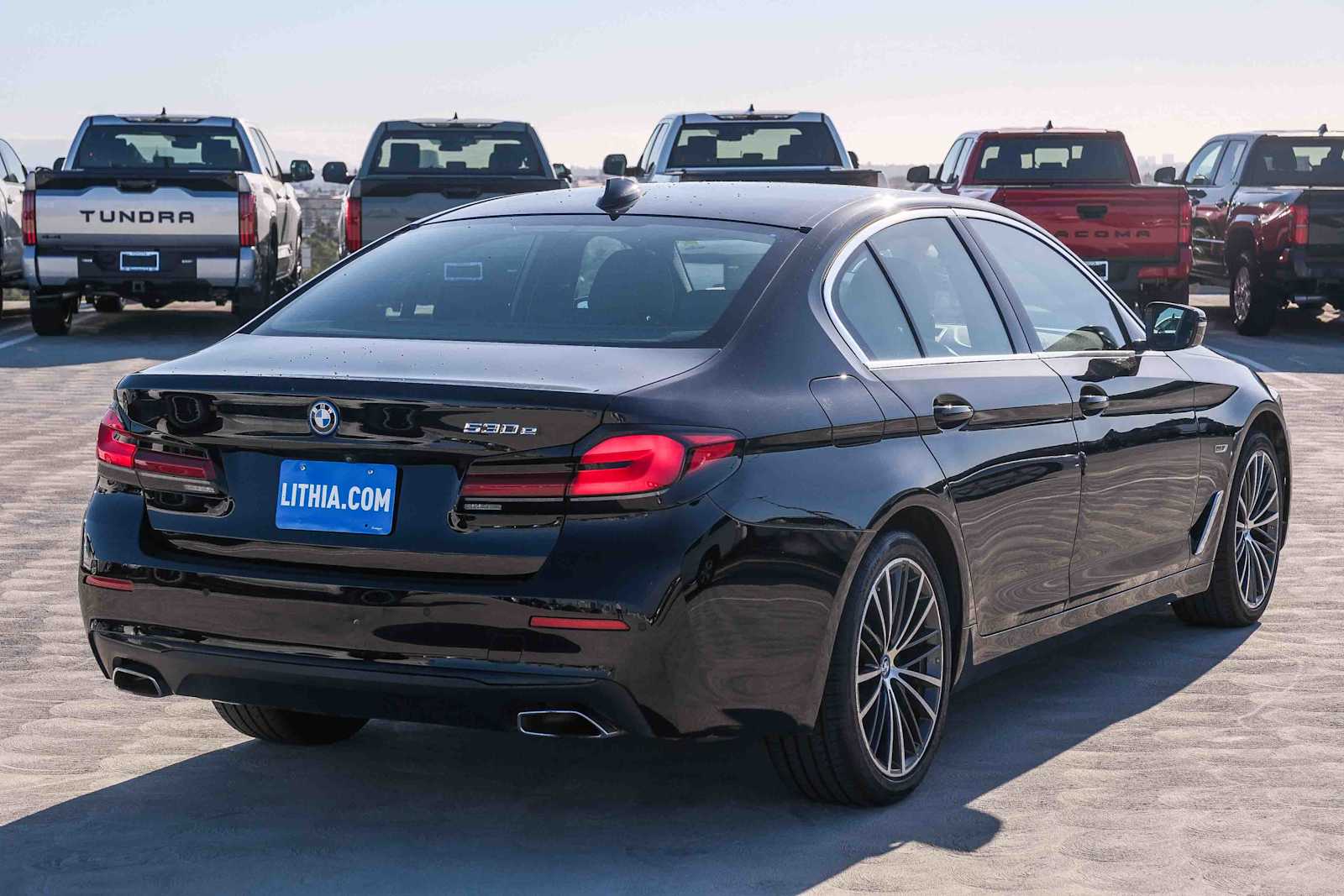 2023 Bmw 530e 5-Series photo 2