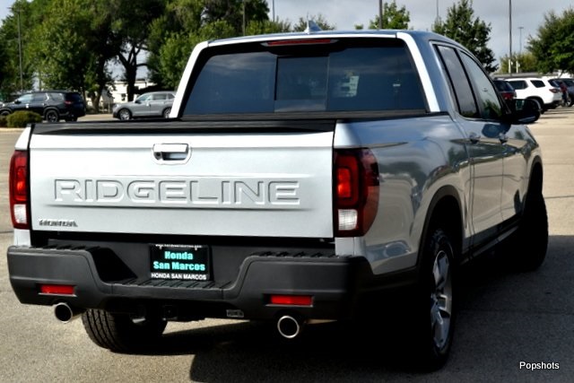 2025 Honda Ridgeline RTL photo 2
