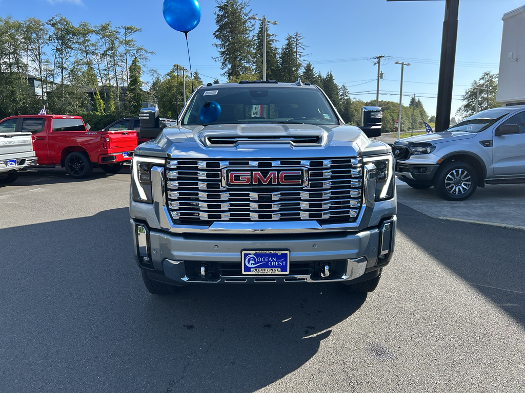 2026 Gmc Sierra HD Denali photo 3