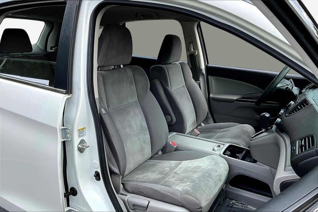 2012 Honda CR-V LX photo 18