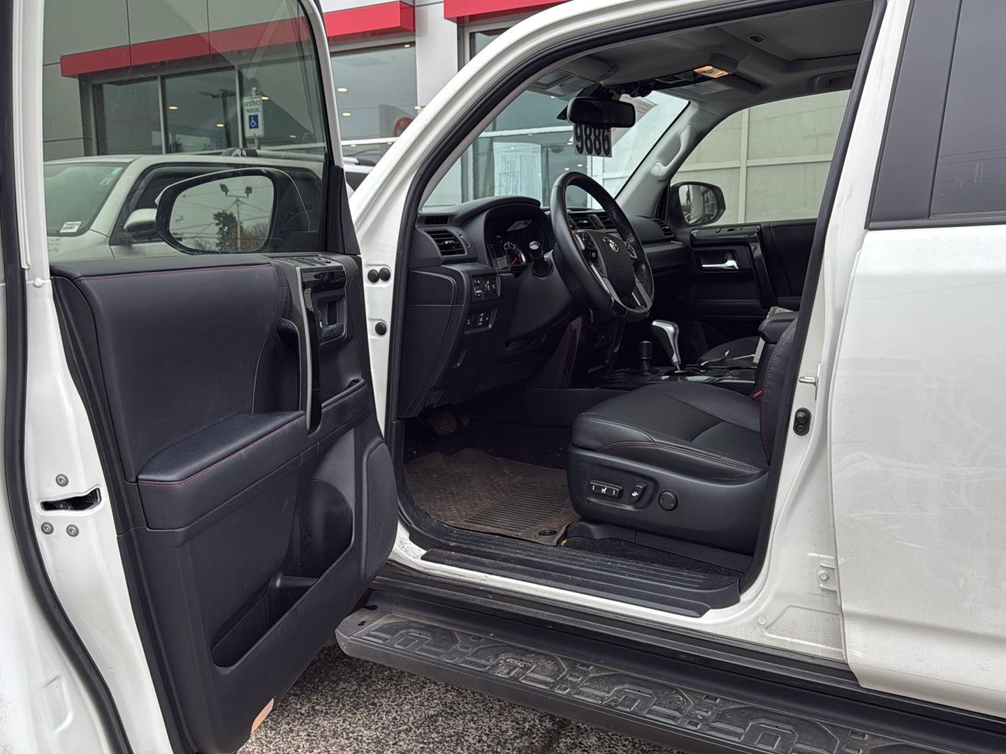 2023 Toyota 4Runner TRD Premium photo 2