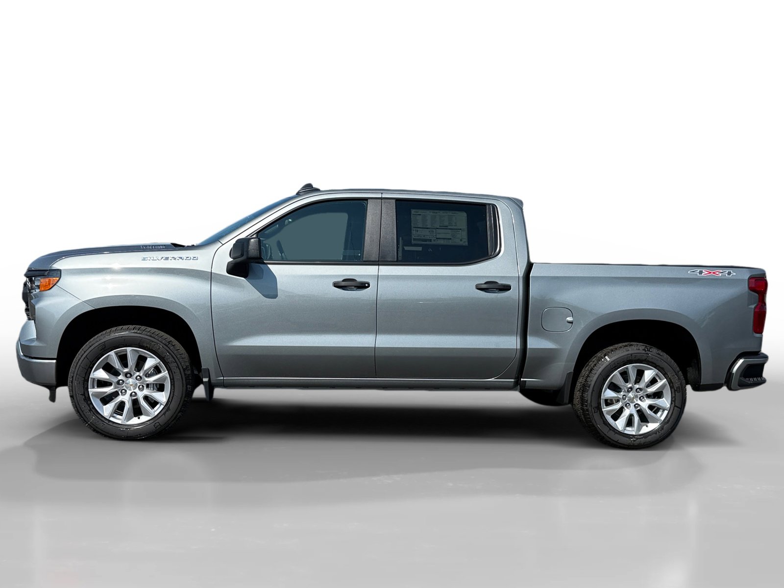 2026 Chevrolet Silverado Custom photo 2