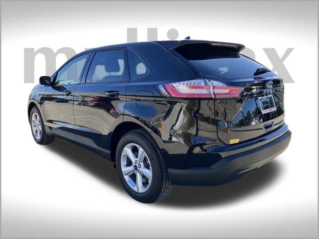 2024 Ford Edge SE photo 2