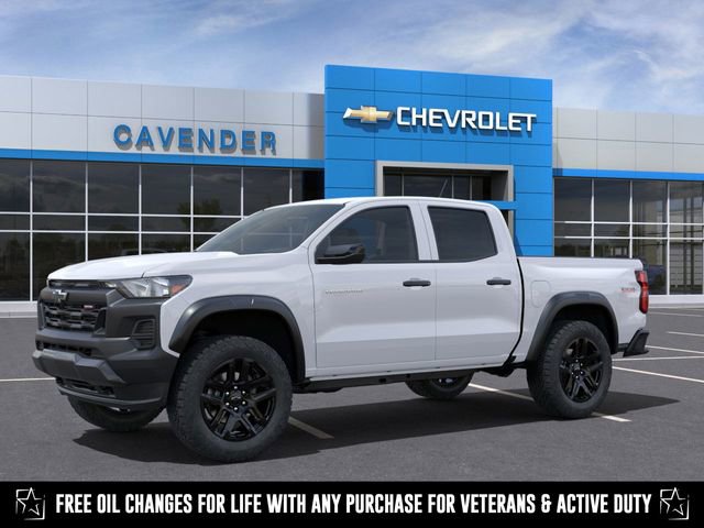 2025 Chevrolet Colorado Trail Boss photo 2