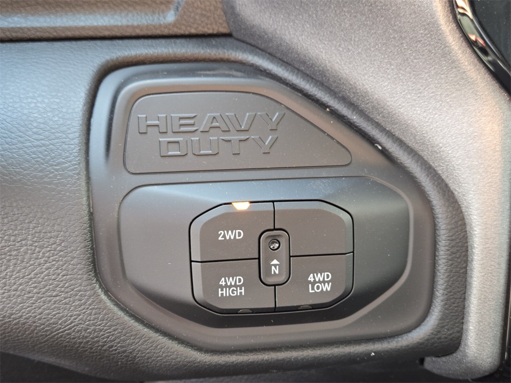2025 Ram 2500 Tradesman photo 13