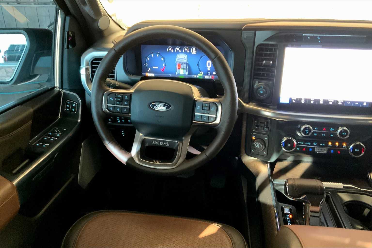 2025 Ford F-150 King Ranch photo 3
