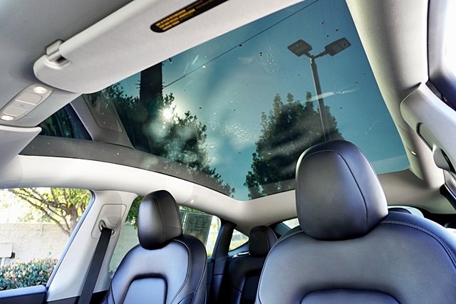 Used 2023 Red Tesla Long Range image 15